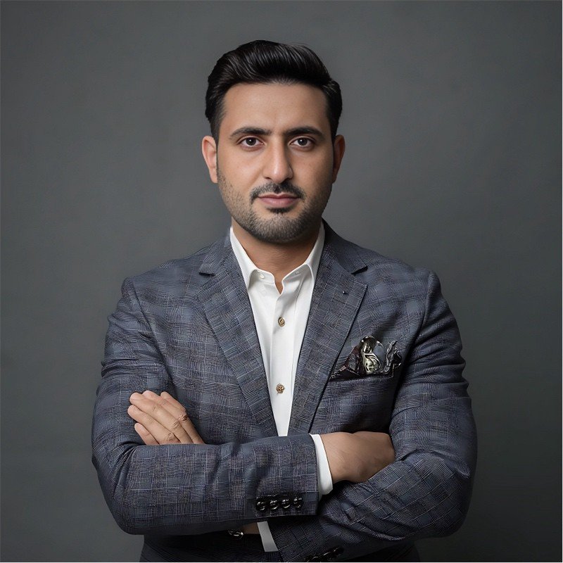 SIRAJ MUNIR 🇦🇪